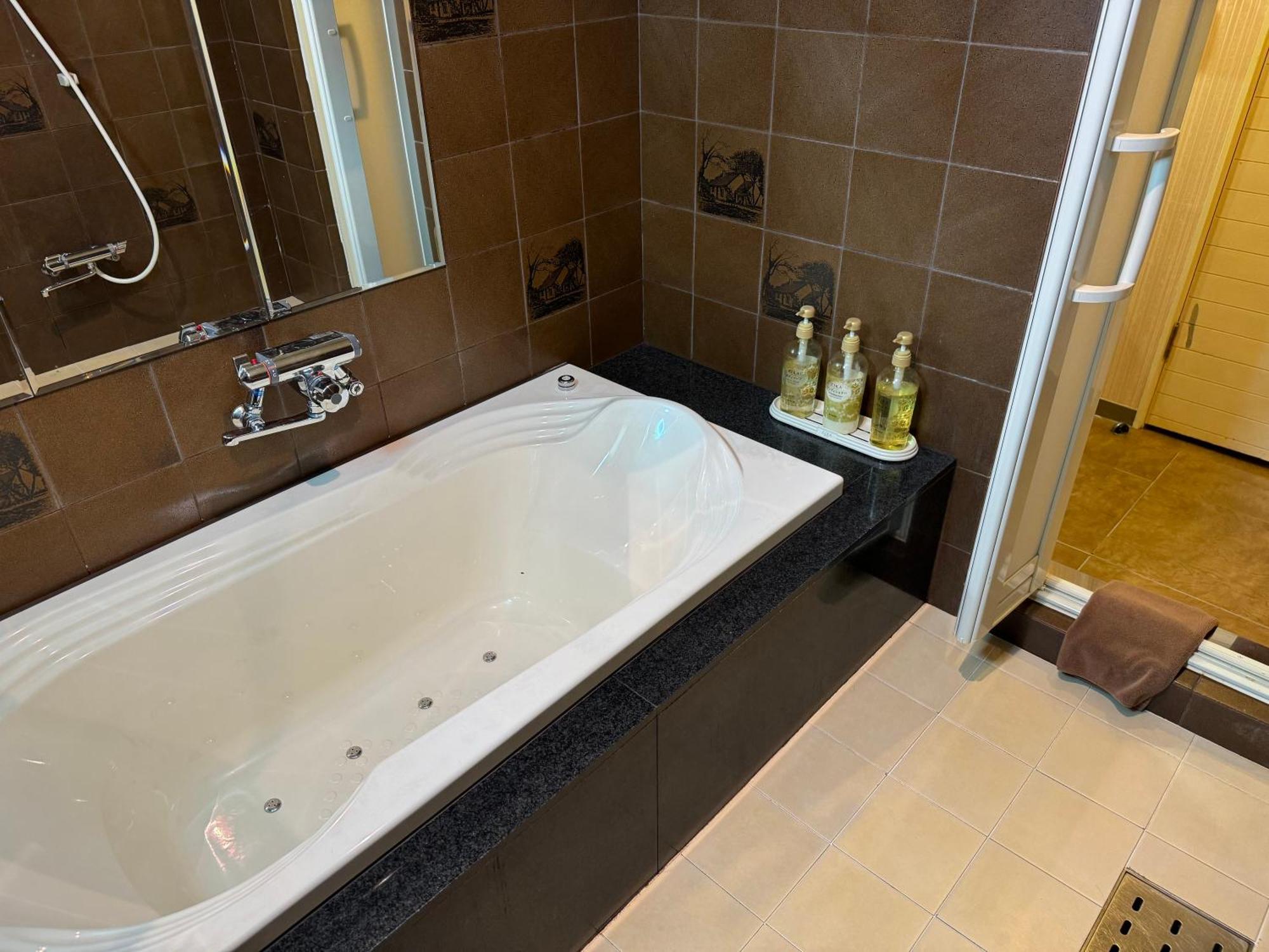 Hotel Himeji Baby Kiss (Adults Only) Zewnętrze zdjęcie